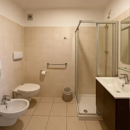 Hotel E Appartamenti La Solaria San Giovanni Rotondo Exterior foto