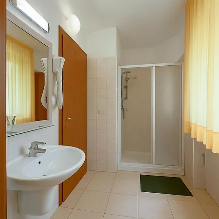 Hotel E Appartamenti La Solaria San Giovanni Rotondo Exterior foto