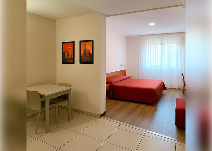 Hotel E Appartamenti La Solaria